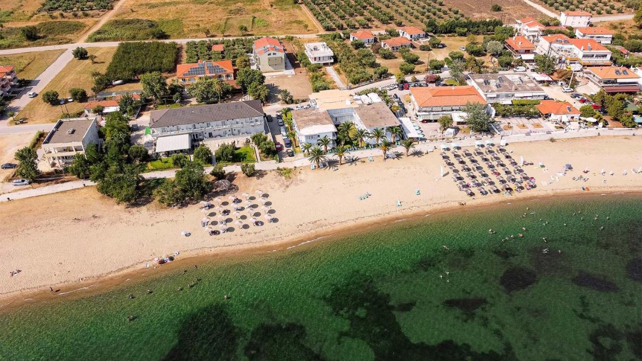 Estelle Family Luxury Apartments & Suites Gerakini Exterior foto